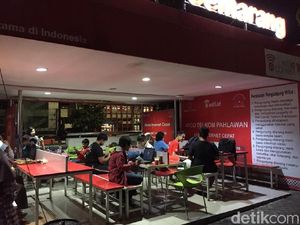 Perjuangan Orangtua di Semarang Berburu Wifi Tengah Malam Demi PPDB