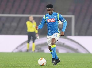AS Roma Boyong Amadou Diawara dari Napoli