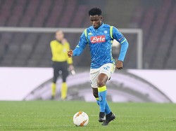 AS Roma Boyong Amadou Diawara dari Napoli