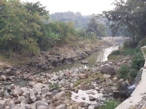 Kemarau, Bendung Katulampa Dilanda Kekeringan!