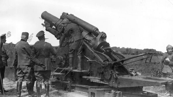 Yuk, Lihat Jejak Transformasi Meriam dari Masa ke Masa