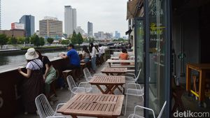 Foto: Tempat Makan Siang Favorit Turis di Osaka