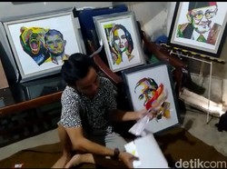 Di Tangan Pemuda Asal Tegal Ini, Sampah Plastik Jadi Karya Seni