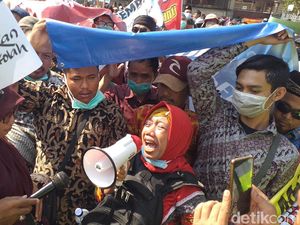 Imbas PPDB Tambahan di Surabaya, Ada Sekolah Swasta Hanya Dapat 3 Siswa Imbas PPDB Tambahan di Surabaya, Ada Sekolah Swasta Hanya Dapat 3 Siswa