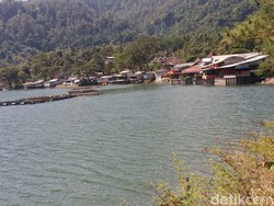 18 Rumah Makan Tak Ber-IMB Penuhi Pinggiran Telaga Ngebel Ponorogo
