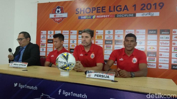 Julio Banuelos memberi keterangan pers jelang laga Persija Jakarta vs PSS Sleman. (Foto: Amalia Dwi Septi/detikSport) Julio Banuelos memberi keterangan pers jelang laga Persija Jakarta vs PSS Sleman. (Foto: Amalia Dwi Septi/detikSport)