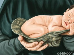Pengalaman Tak Biasa yang Dirasakan Mak Acih Selama Jadi Paraji Pengalaman Tak Biasa yang Dirasakan Mak Acih Selama Jadi Paraji