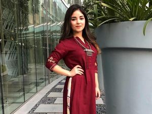 Profesi Ancam Agama, Zaira Wasim Berhenti Akting