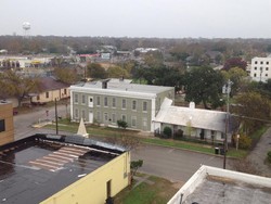 Hotel Angker Nan Berdarah Ini Dibuka Kembali