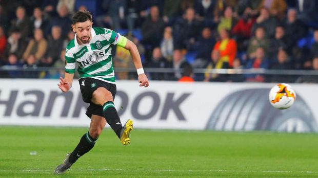 Bintang Sporting Menangis Jelang Pindah ke Man United