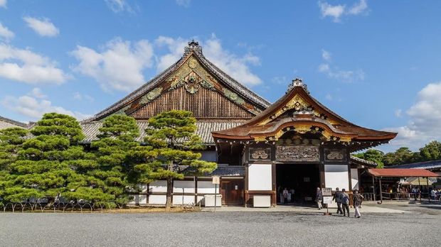 8 Alasan ke Kyoto, Kota Tanpa Papan Iklan di Jepang