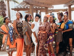 Viral, Pengantin Undang 34 Bridesmaid di Hari Pernikahannya