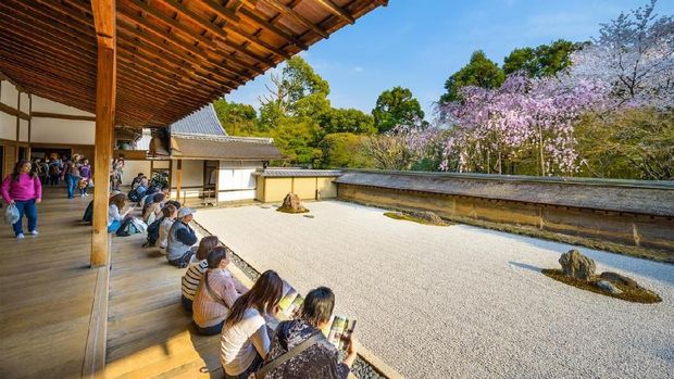 8 Alasan ke Kyoto, Kota Tanpa Papan Iklan di Jepang
