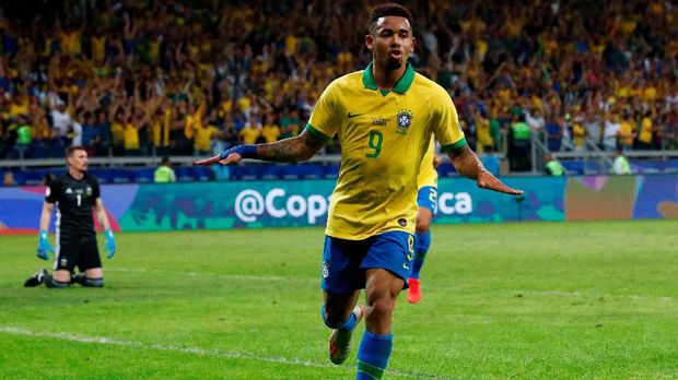Polling: Alisson Pemain Terbaik di Laga Brasil vs Argentina