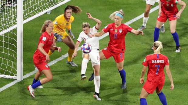 Amerika Serikat menyingkirkan Inggris di semifinal. (