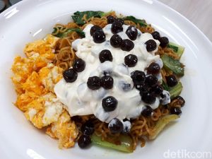 Resep Mie Instan Goreng Boba Kekinian yang Sedang Hits Resep Mie Instan Goreng Boba Kekinian yang Sedang Hits