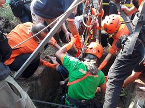 Hilang Saat Kejar Layangan, Rendy Ditemukan Tewas di Dalam Sumur Hilang Saat Kejar Layangan, Rendy Ditemukan Tewas di Dalam Sumur