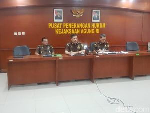 Kejagung Berhentikan Aspidum yang Jadi Tersangka KPK Kejagung Berhentikan Aspidum yang Jadi Tersangka KPK