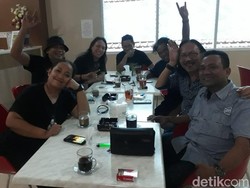 Mantan Vokalis Boomerang Ramaikan Bursa Cawali Surabaya