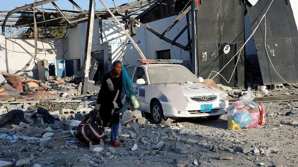 Serangan Udara Sasar Pusat Detensi Migran Libya, 40 Orang Tewas