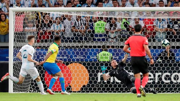 Live Report Copa America: Brasil vs Argentina