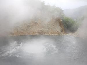 Foto: Danau Mendidih yang Mengerikan