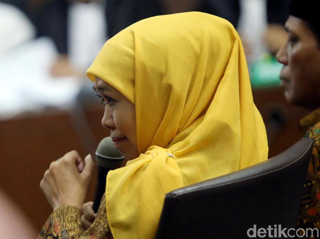 Video: Khofifah Bantah Rekomendasikan Haris Jadi Kakanwil Kemenag Video: Khofifah Bantah Rekomendasikan Haris Jadi Kakanwil Kemenag