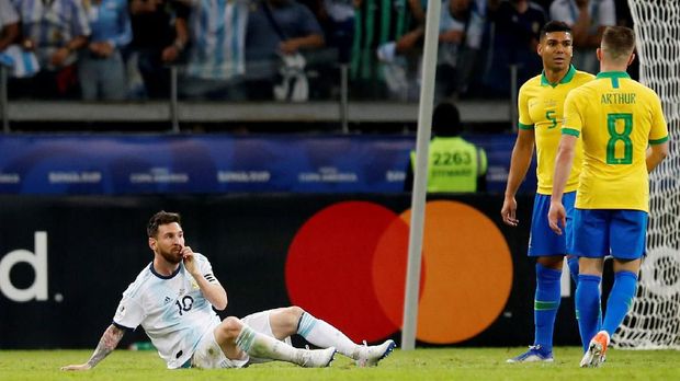 Messi dan Argentina, Sembilan Turnamen Tanpa Gelar