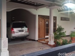 Bapak Anak Terduga Teroris di Magetan Juragan Kulit