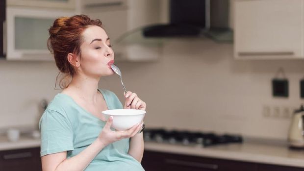 {SEO} 7 Makanan Sehat yang Baik untuk Ibu Hamil & Tumbuh Kembang Janin