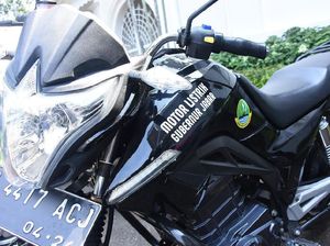 Ridwan Kamil Targetkan Setiap Desa di Jabar Punya Motor Listrik Ridwan Kamil Targetkan Setiap Desa di Jabar Punya Motor Listrik