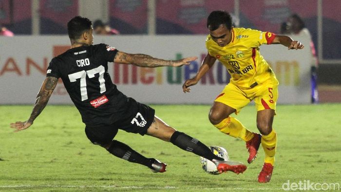 Laga Bhayangkara FC vs PS Tira Persikabo berakhir 1-1 di Stadion Madya, GBK, Senayan, Kamis (4/7/2019). (Foto: Rifkianto Nugroho/detikSport)