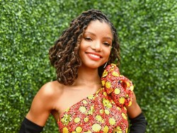 Didapuk Jadi Putri Ariel di The Little Mermaid, Siapa Halle Bailey?