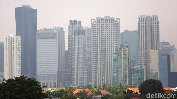 Potret Hutan Beton Berselimut Polusi Udara Ibu Kota