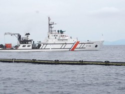 Aksi 3 Kapal RI dalam Latihan Atasi Tumpahan Minyak di Filipina