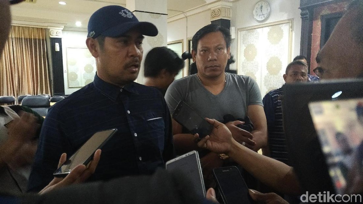 Nilmaizar resmi tangani Persela Lamongan. (Eko Sudjarwo/detikSport)