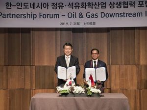 Pertamina-Eximbank Korsel Teken Kerja Sama Rp 21 T Bangun Kilang Pertamina-Eximbank Korsel Teken Kerja Sama Rp 21 T Bangun Kilang