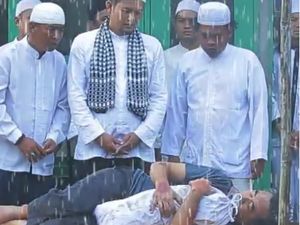 Bukan Main! Rumah Produksi Ini Sudah Hasilkan 3.000 Judul FTV Azab Bukan Main! Rumah Produksi Ini Sudah Hasilkan 3.000 Judul FTV Azab