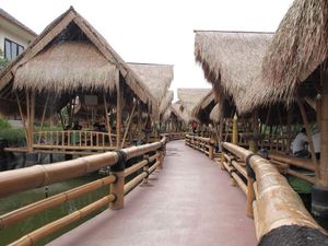 Seafood dan Tom Yum Enak Menanti Anda di The Breeze