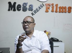 Banjir Cibiran, FTV Azab Digarap Serius Meski Dikejar Deadline Banjir Cibiran, FTV Azab Digarap Serius Meski Dikejar Deadline