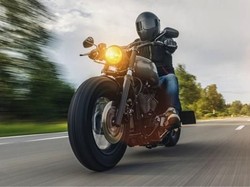 Cara Menjaga Rambut Tetap Rapi dan Natural Walau Lagi Touring