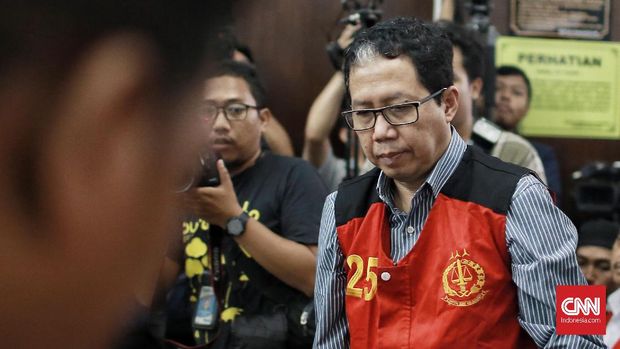 Joko Driyono jalani sidang kasus penghilangan alat bukti pengaturan skor.