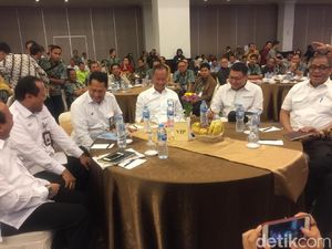 Buwas Cabut Ancaman Mundur Gara-gara Beras Bansos, Ini Alasannya Buwas Cabut Ancaman Mundur Gara-gara Beras Bansos, Ini Alasannya