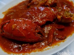 Manjakan Lidah dengan Kepiting Saus Padang dan Kerang Kepa Tauco
