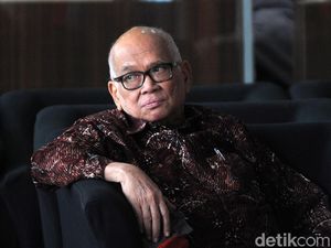 Eks Menko Perekonomian Dorodjatun Diperiksa Terkait Kasus BLBI Eks Menko Perekonomian Dorodjatun Diperiksa Terkait Kasus BLBI