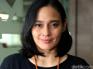 Ine Febriyanti Mengaduk-aduk Emosi Perankan Karakter Gundik Ine Febriyanti Mengaduk-aduk Emosi Perankan Karakter Gundik