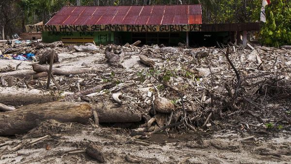 Potret Desa Bangga Sulteng yang Porak-poranda Akibat Banjir