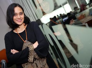 Belasan Tahun Vakum di Depan Layar, Apa yang Dilakukan Ine Febriyanti? Belasan Tahun Vakum di Depan Layar, Apa yang Dilakukan Ine Febriyanti?