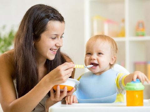 Perkembangan Bayi Usia 7 Bulan