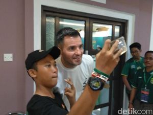 McMenemy Berharap Indonesia Bisa Berlaga di Gelora Bung Tomo